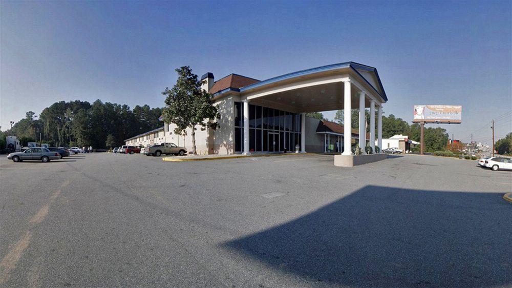 Best Western Riverside Inn Мейкон Экстерьер фото