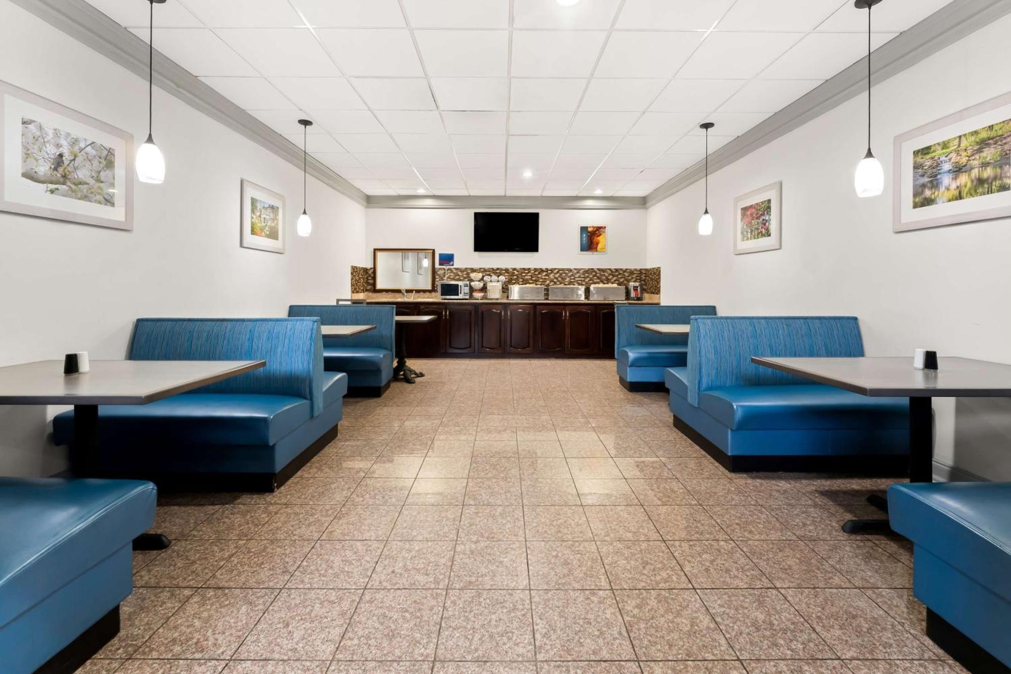 Best Western Riverside Inn Мейкон Экстерьер фото