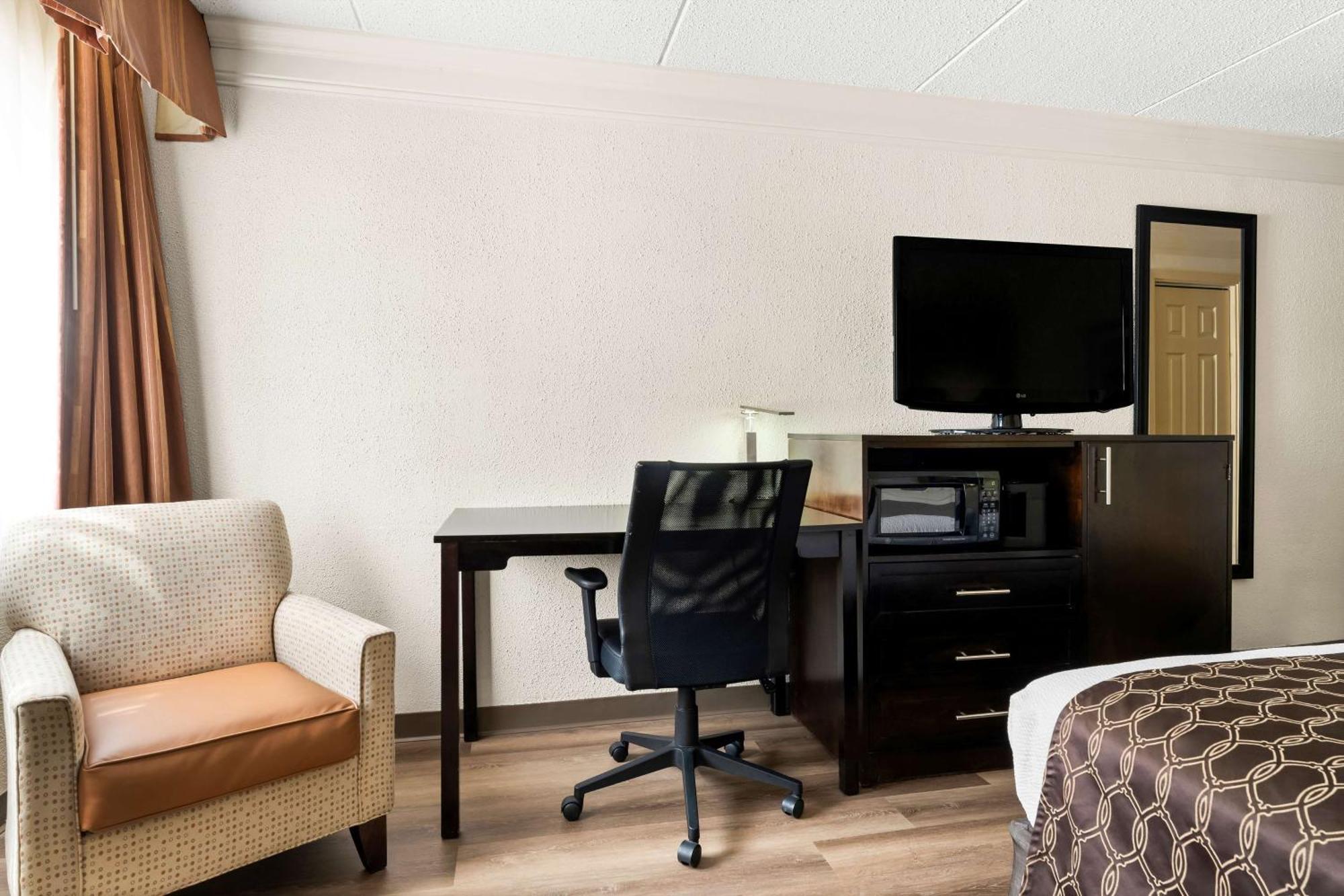 Best Western Riverside Inn Мейкон Экстерьер фото