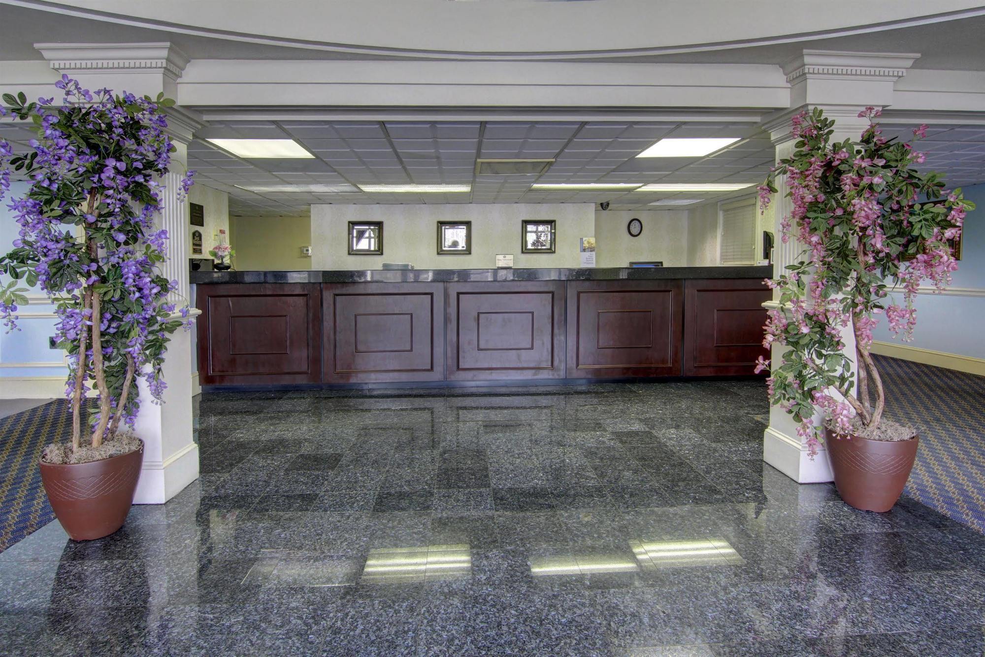 Best Western Riverside Inn Мейкон Экстерьер фото